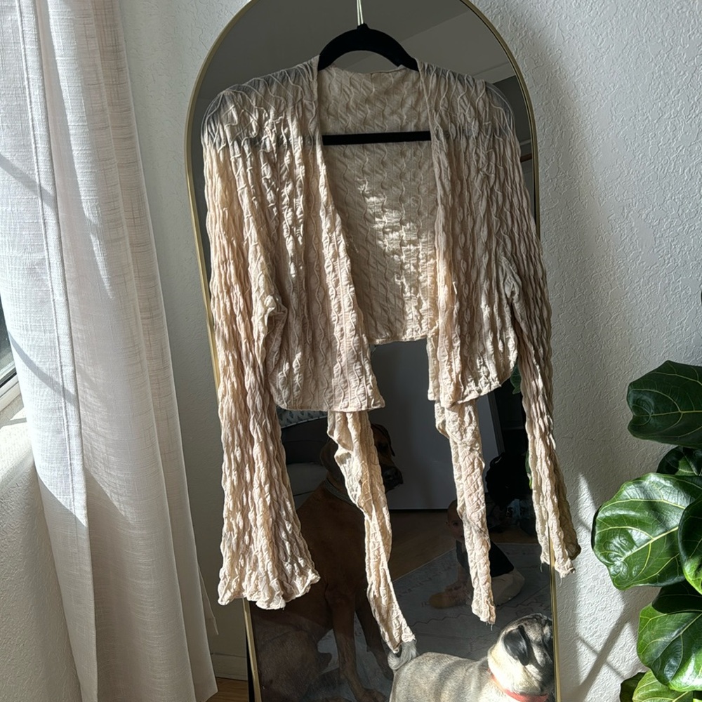 Beige Shall
